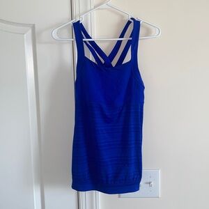 Athleta tank top with built in sports bra